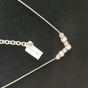 Brighton necklace 🔥 NWT 🔥 absolutely gorgeous. What a buy!
